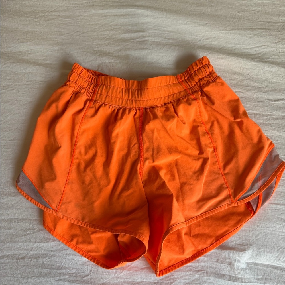 Lululemon Hottie Hot Short - 2.5”